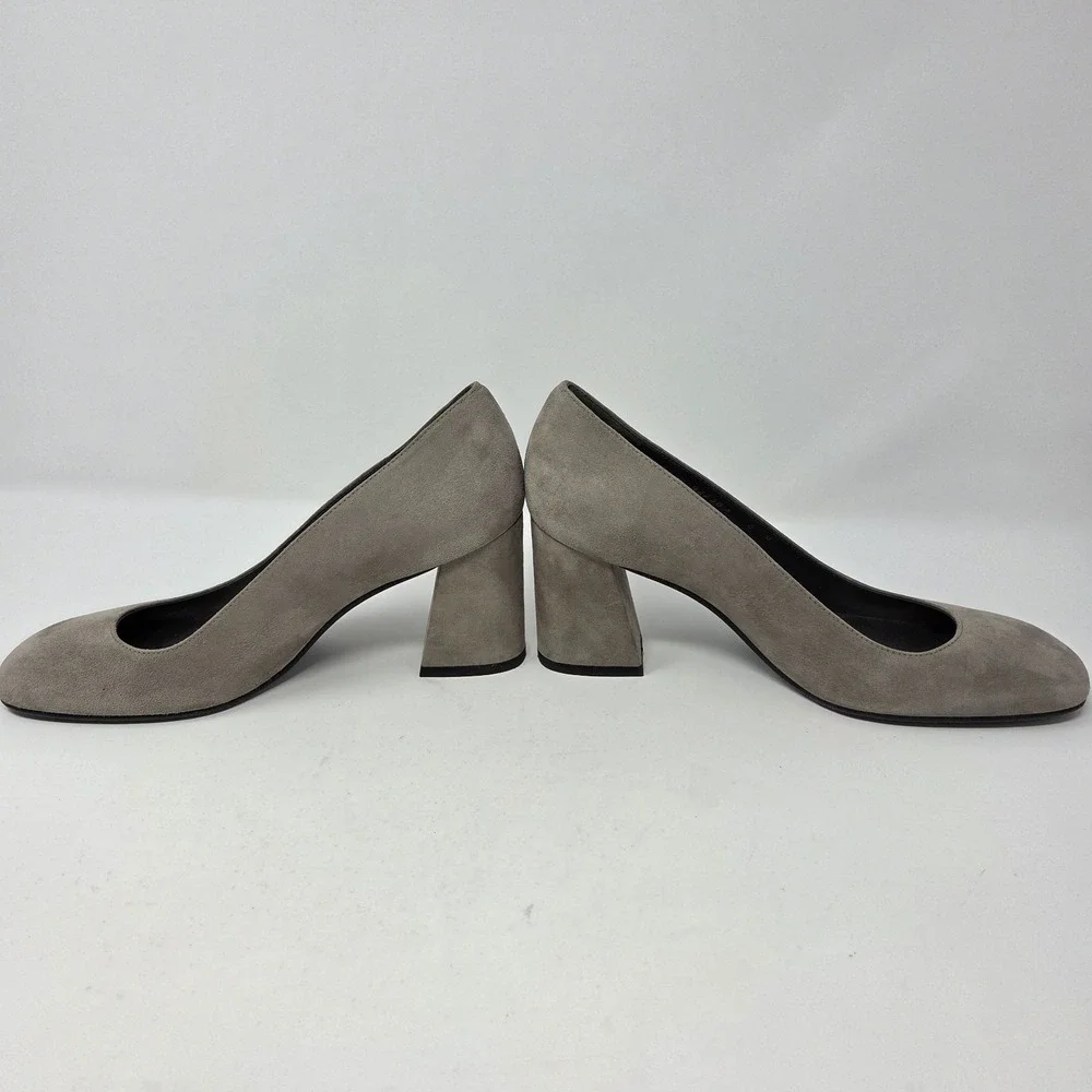 Stuart Weitzman Size 6 Midmary Light Gray Suede Block Heel Pump Women's NICE